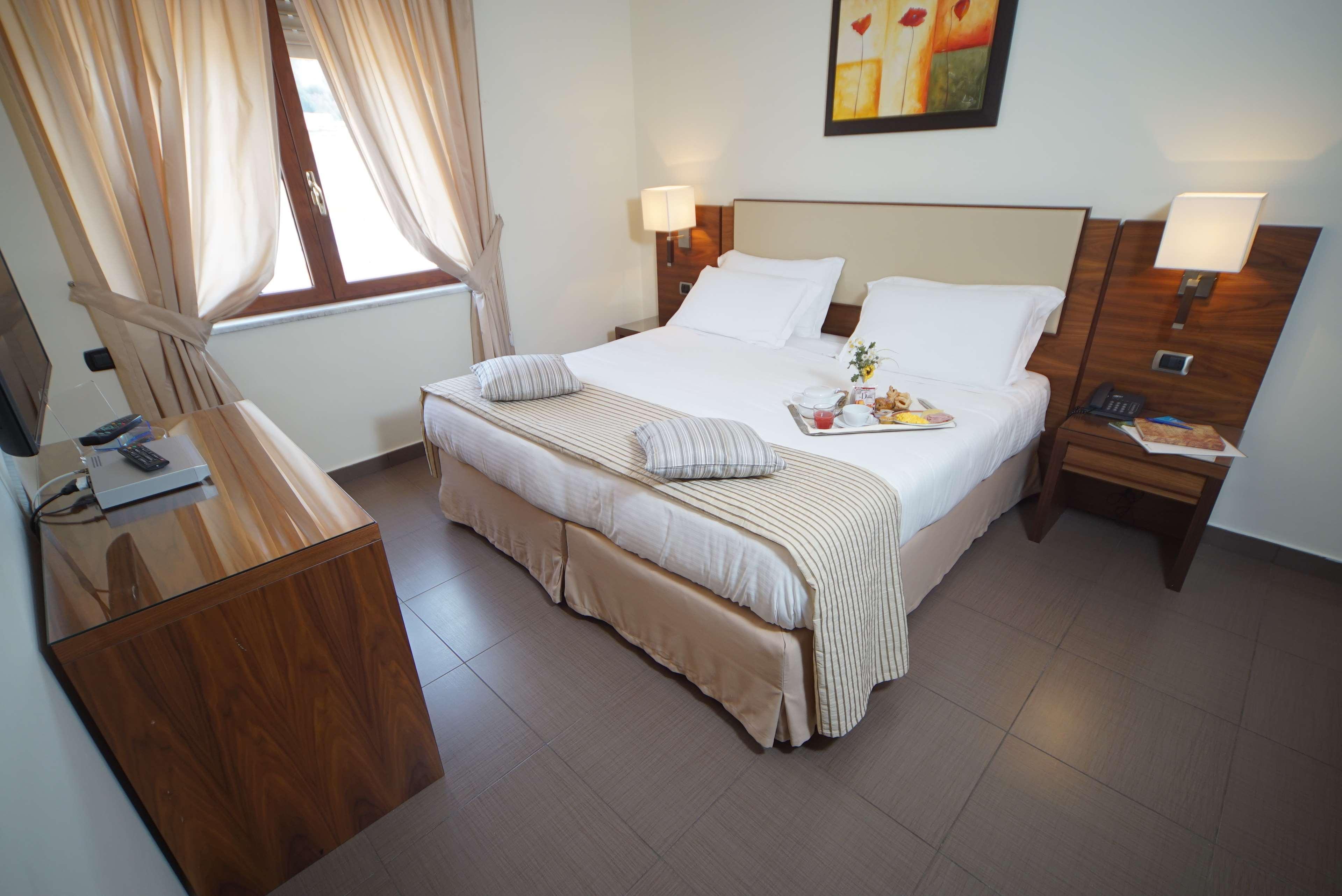 Suites & Residence Hotel Pozzuoli Exterior foto