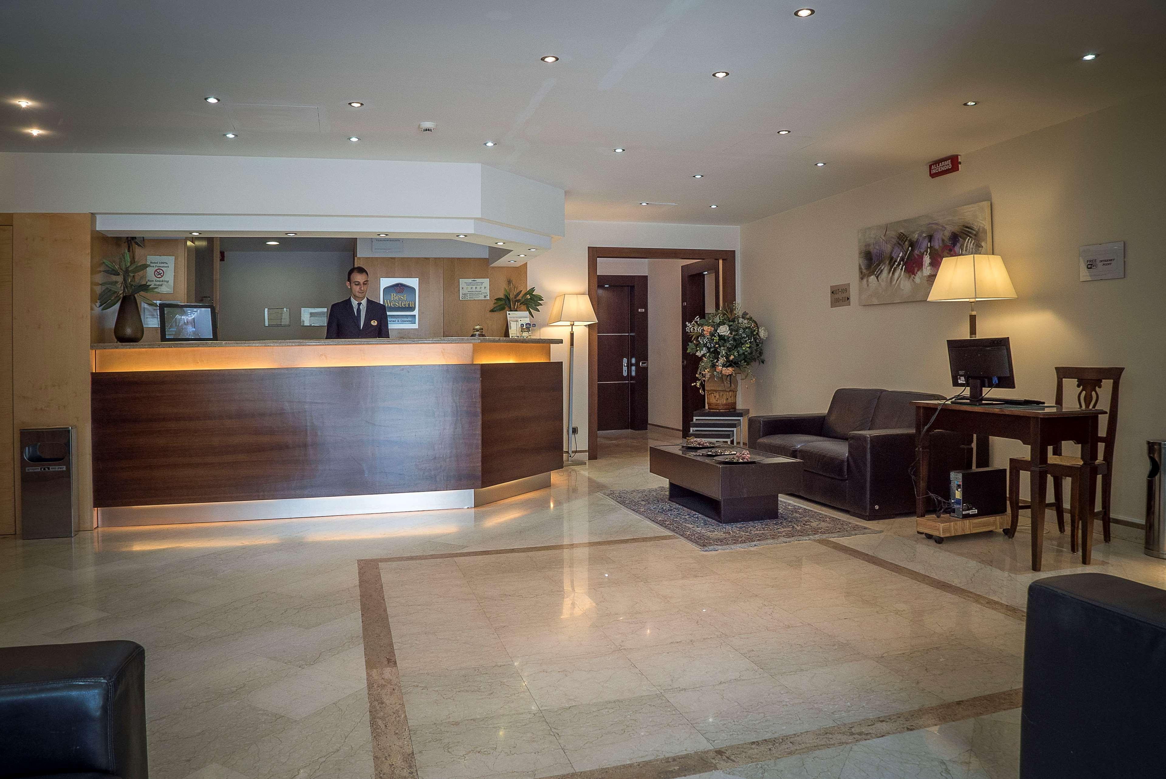 Suites & Residence Hotel Pozzuoli Exterior foto