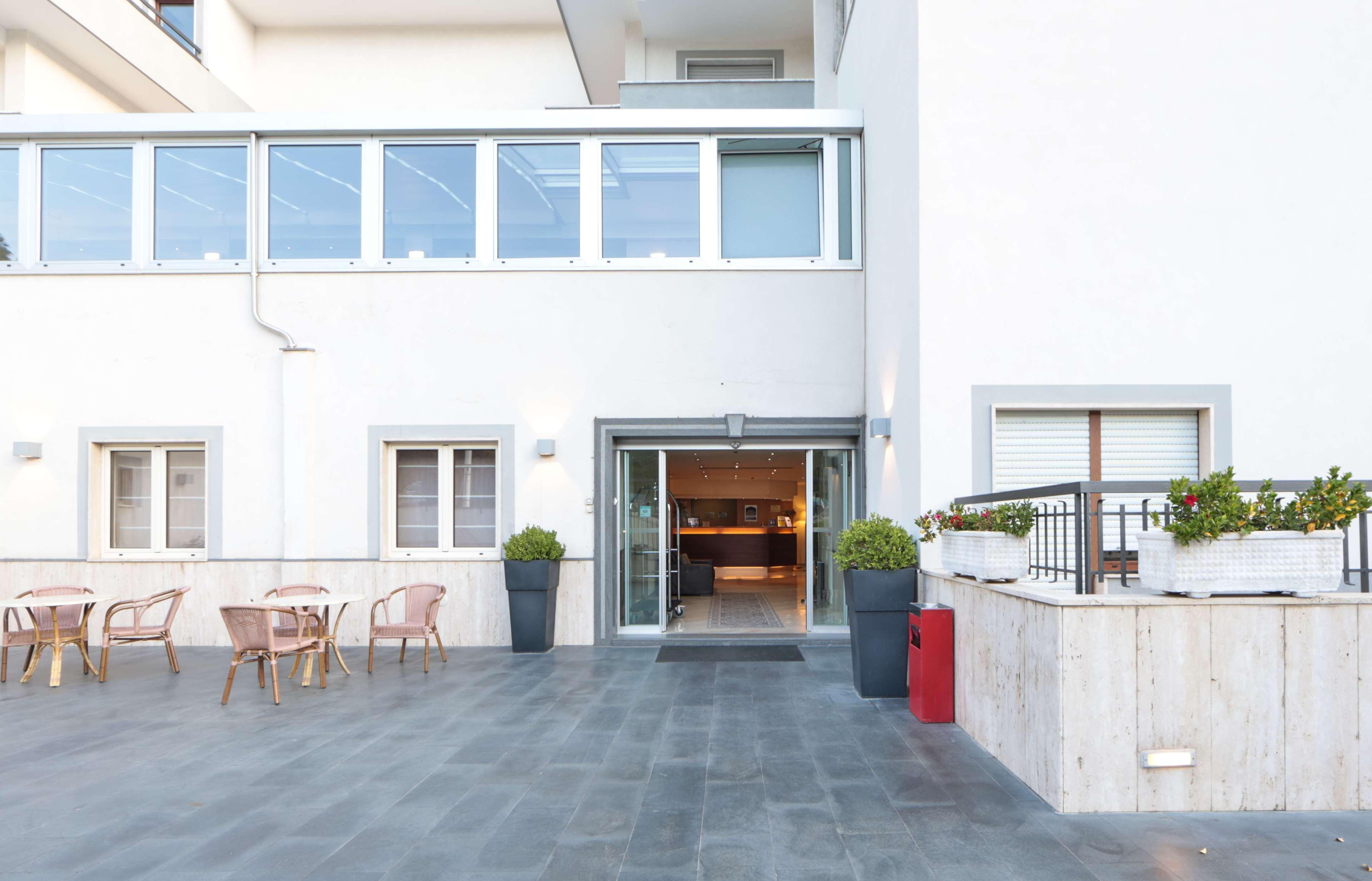 Suites & Residence Hotel Pozzuoli Exterior foto