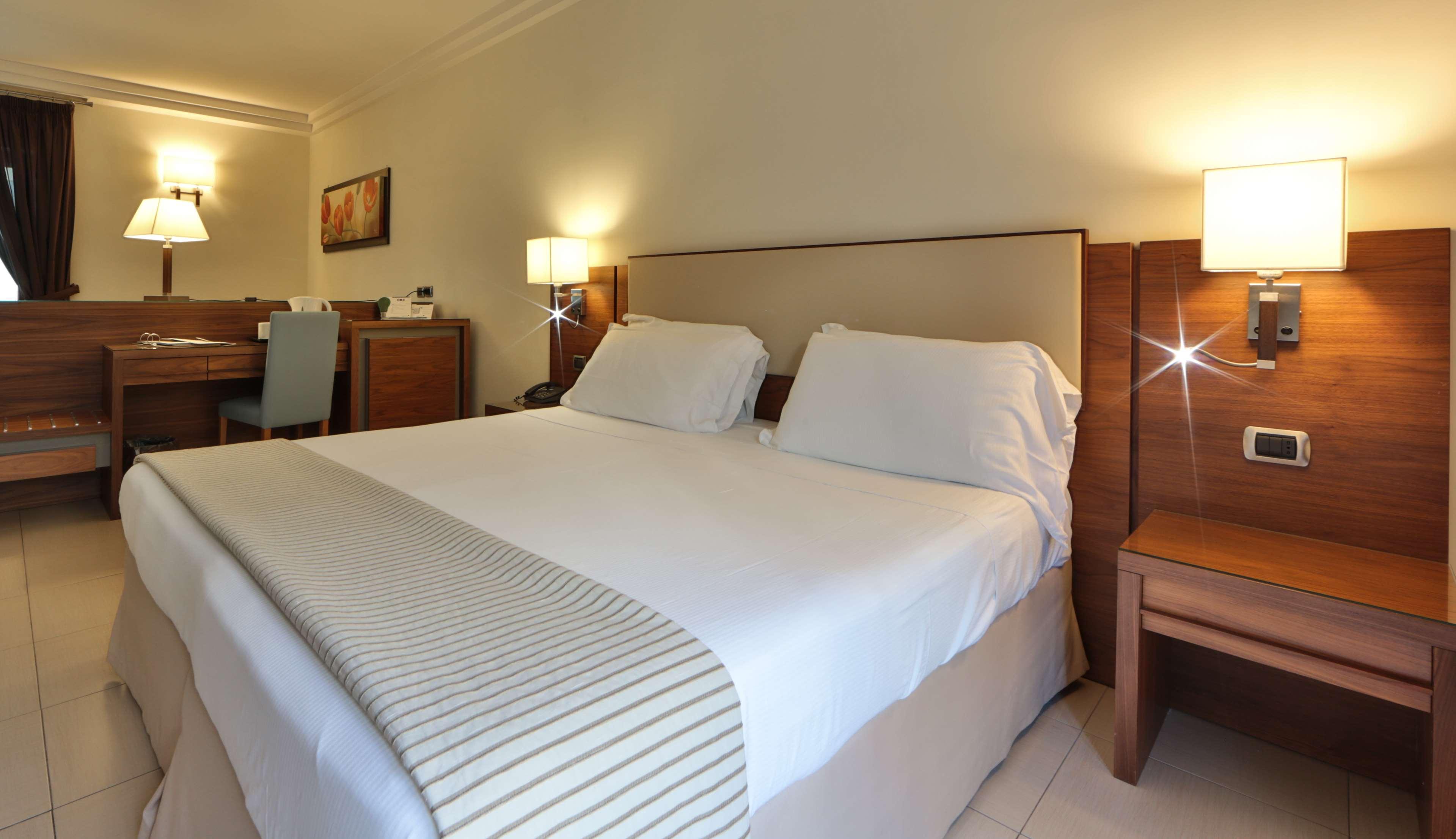 Suites & Residence Hotel Pozzuoli Exterior foto