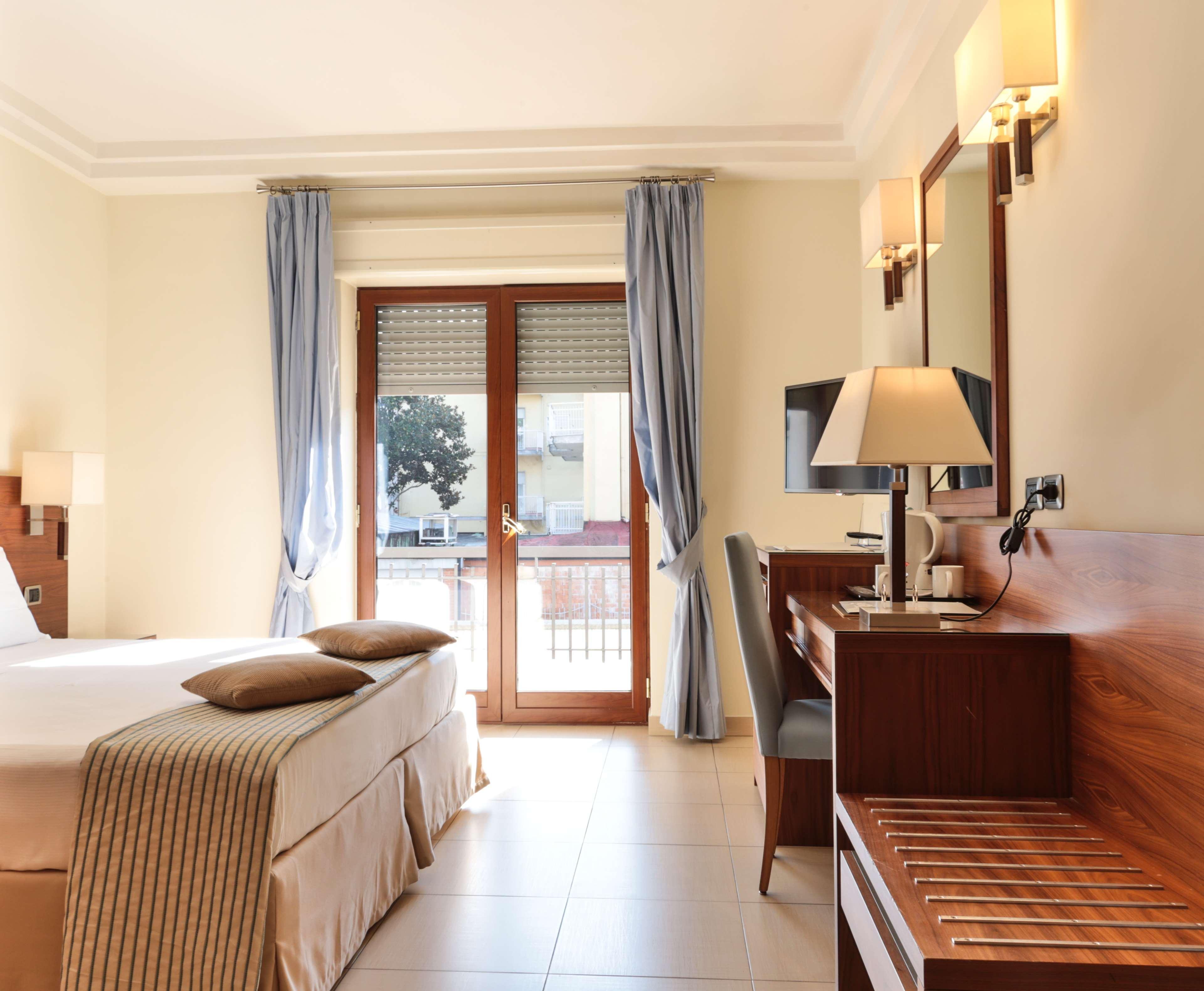 Suites & Residence Hotel Pozzuoli Exterior foto